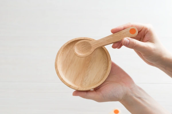 エドインターままごと食器　サイズ感